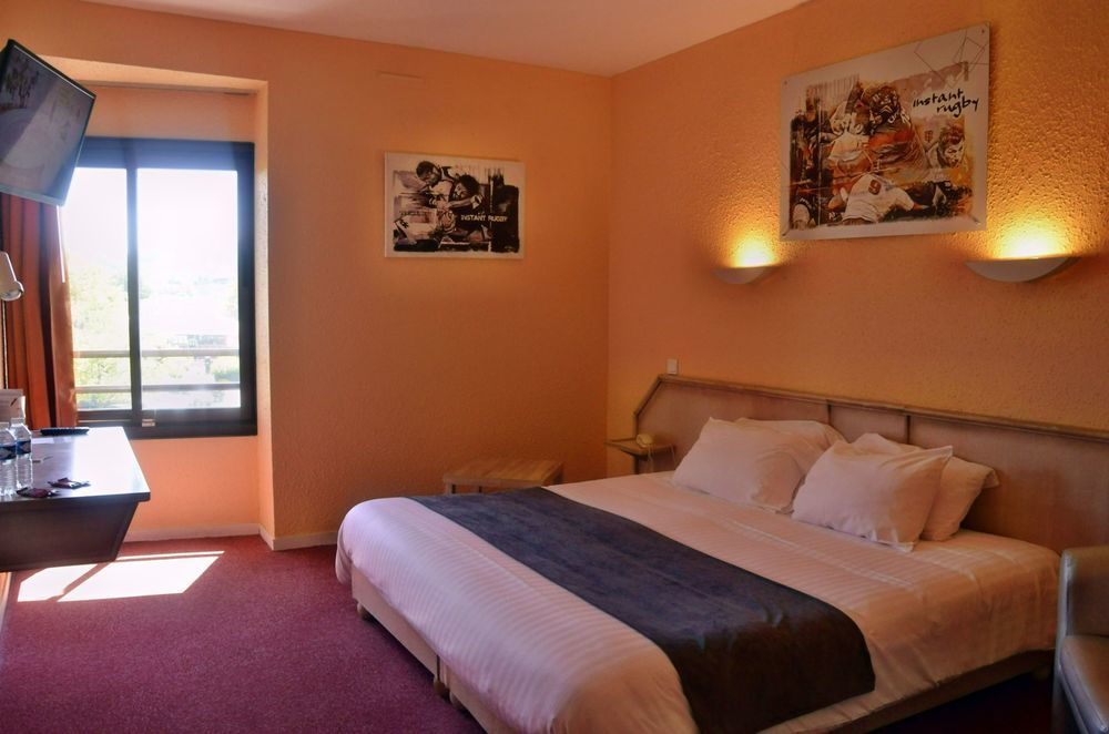 Logis Hotel Noemys Brive - Restaurant Le Teinchurier Экстерьер фото