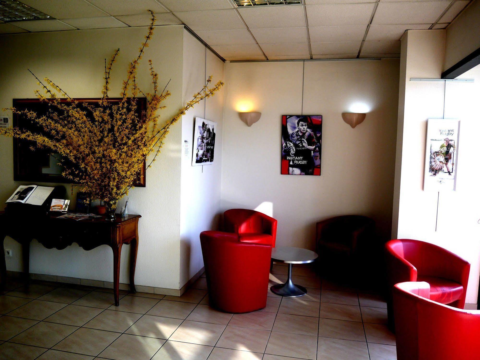 Logis Hotel Noemys Brive - Restaurant Le Teinchurier Экстерьер фото
