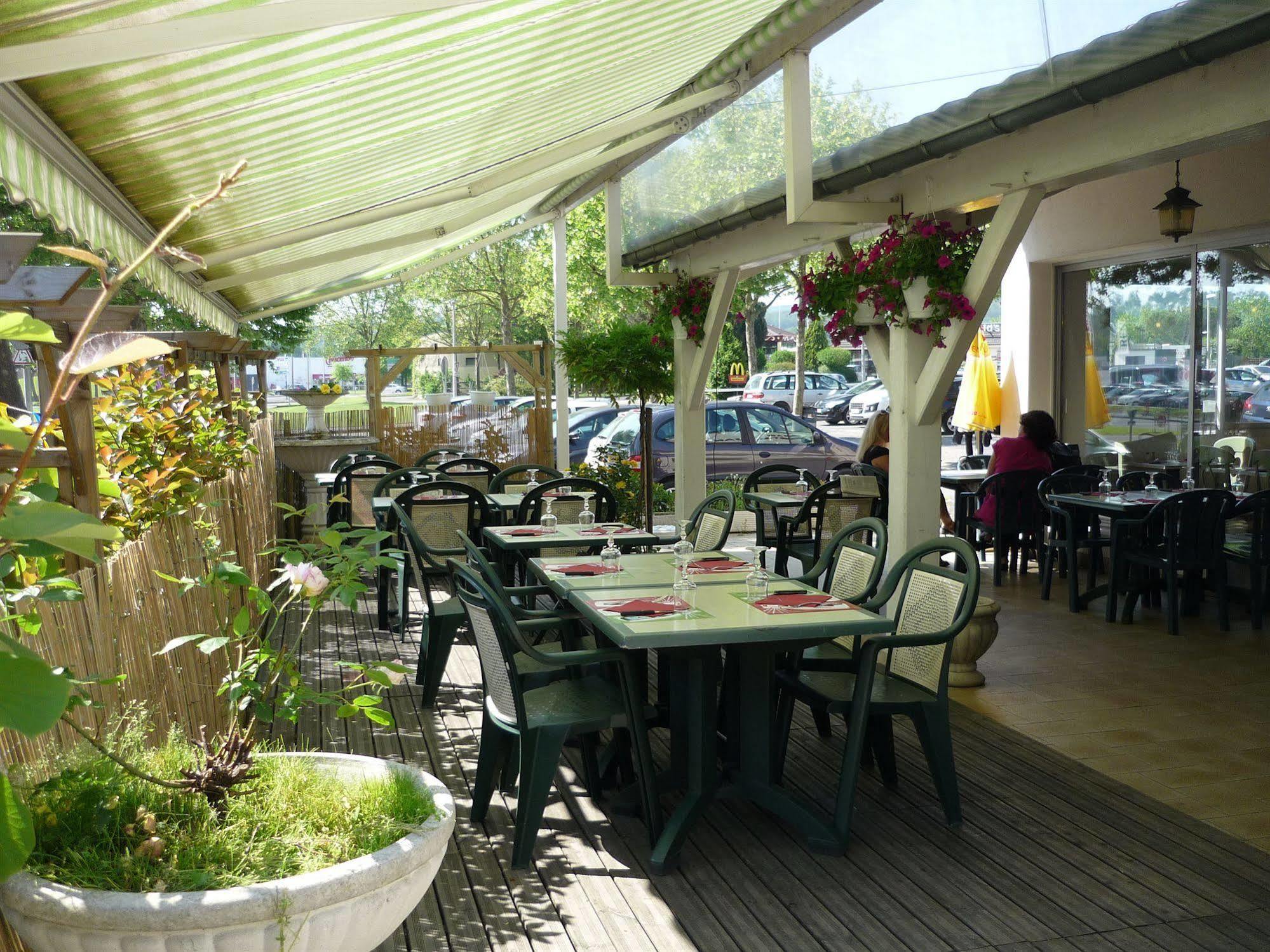 Logis Hotel Noemys Brive - Restaurant Le Teinchurier Экстерьер фото
